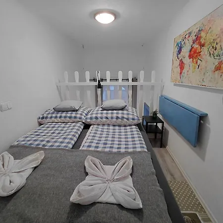 Barka In Downtown Buda Appartement Boedapest