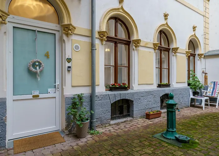Barka In Downtown Buda Appartement *