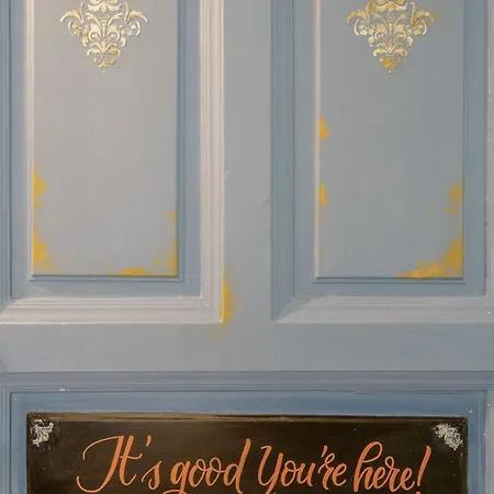 Barka In Downtown Buda * Boedapest